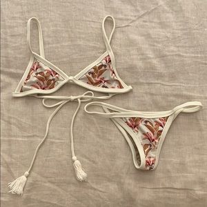 Floral white Posh Pua bikini